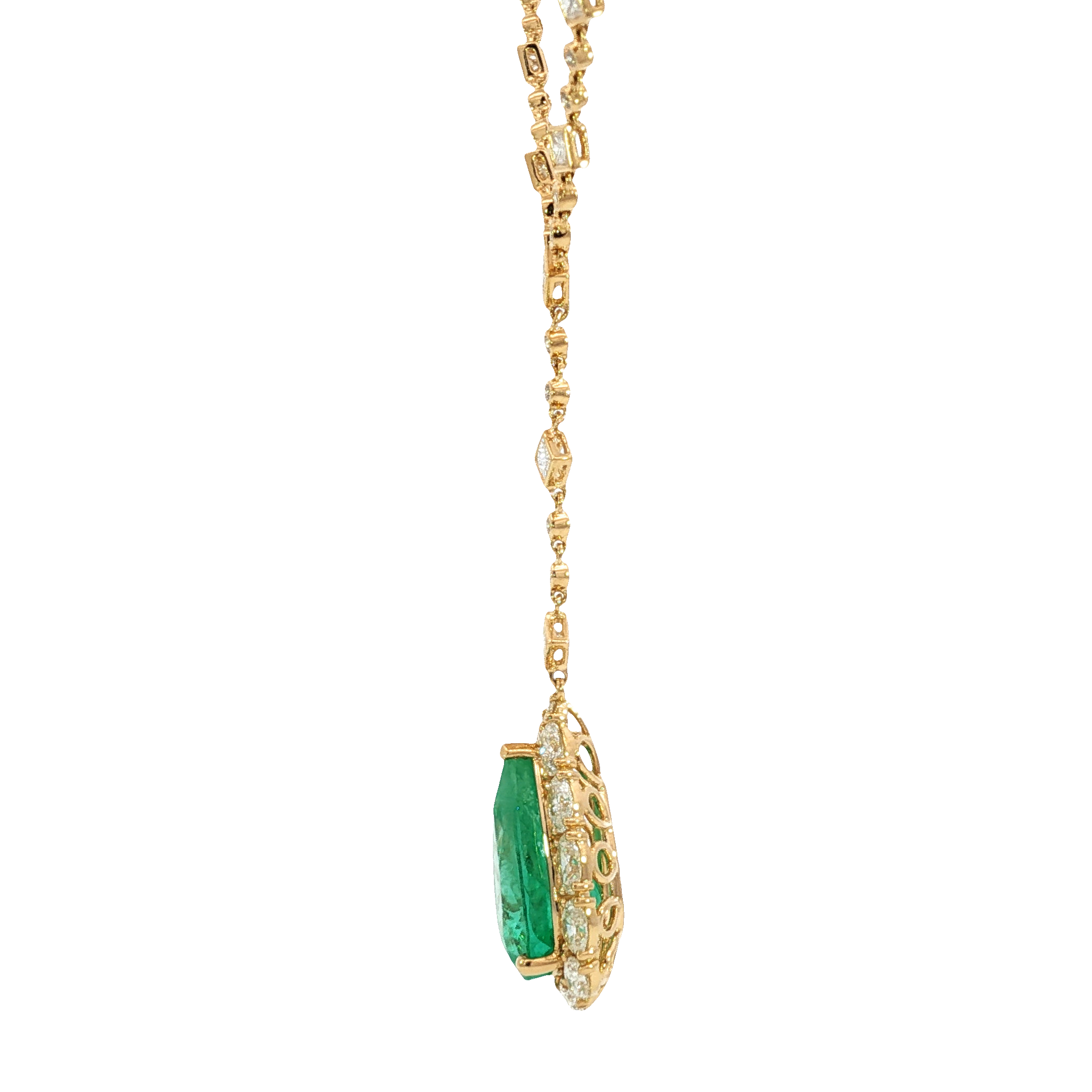 Yellow Gold Necklace with Stunning Emerald